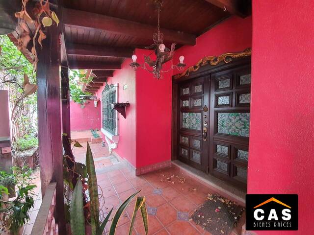 #323 - Casa para Alquiler en Tegucigalpa - Distrito Central  - 1