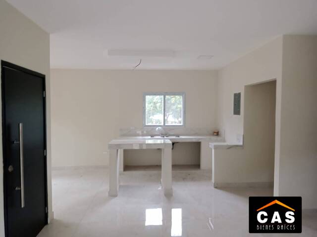 #353 - Casa para Venta en Tegucigalpa - Distrito Central  - 2