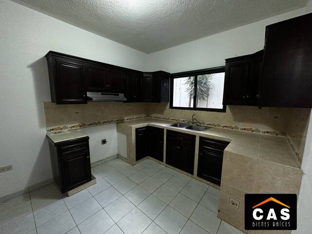 #369 - Casa para Venta en Tegucigalpa - Distrito Central  - 2