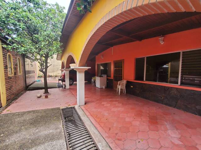 #441 - Casa para Venta en Tegucigalpa - Distrito Central  - 1